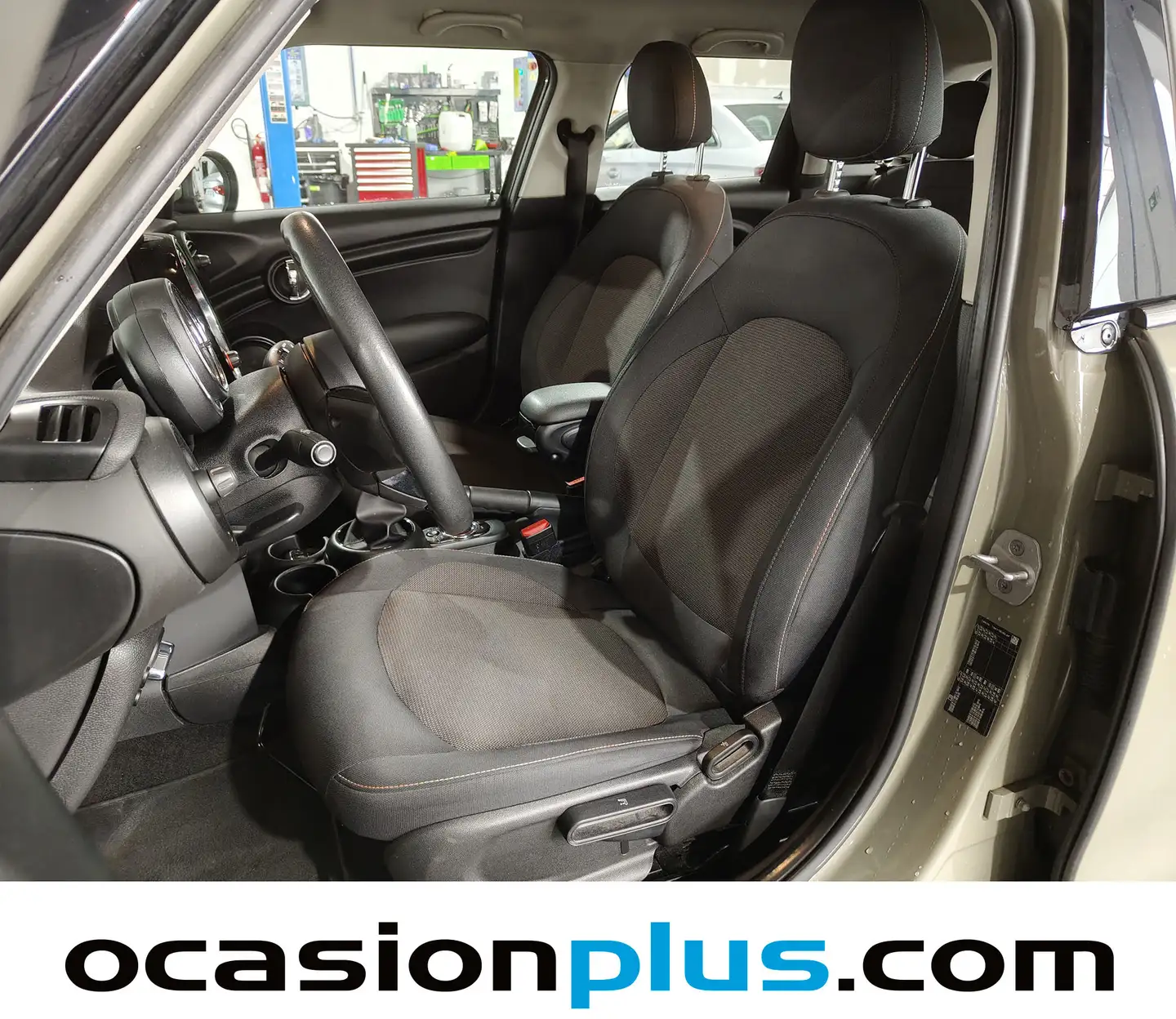 Foto Mini MINI MINI MINI 5 Puertas One  (102 CV)