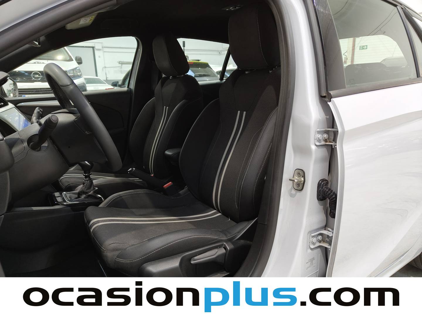 Foto asientos delanteros Opel Corsa Opel Corsa 1.2 T XHL GS (100 CV)