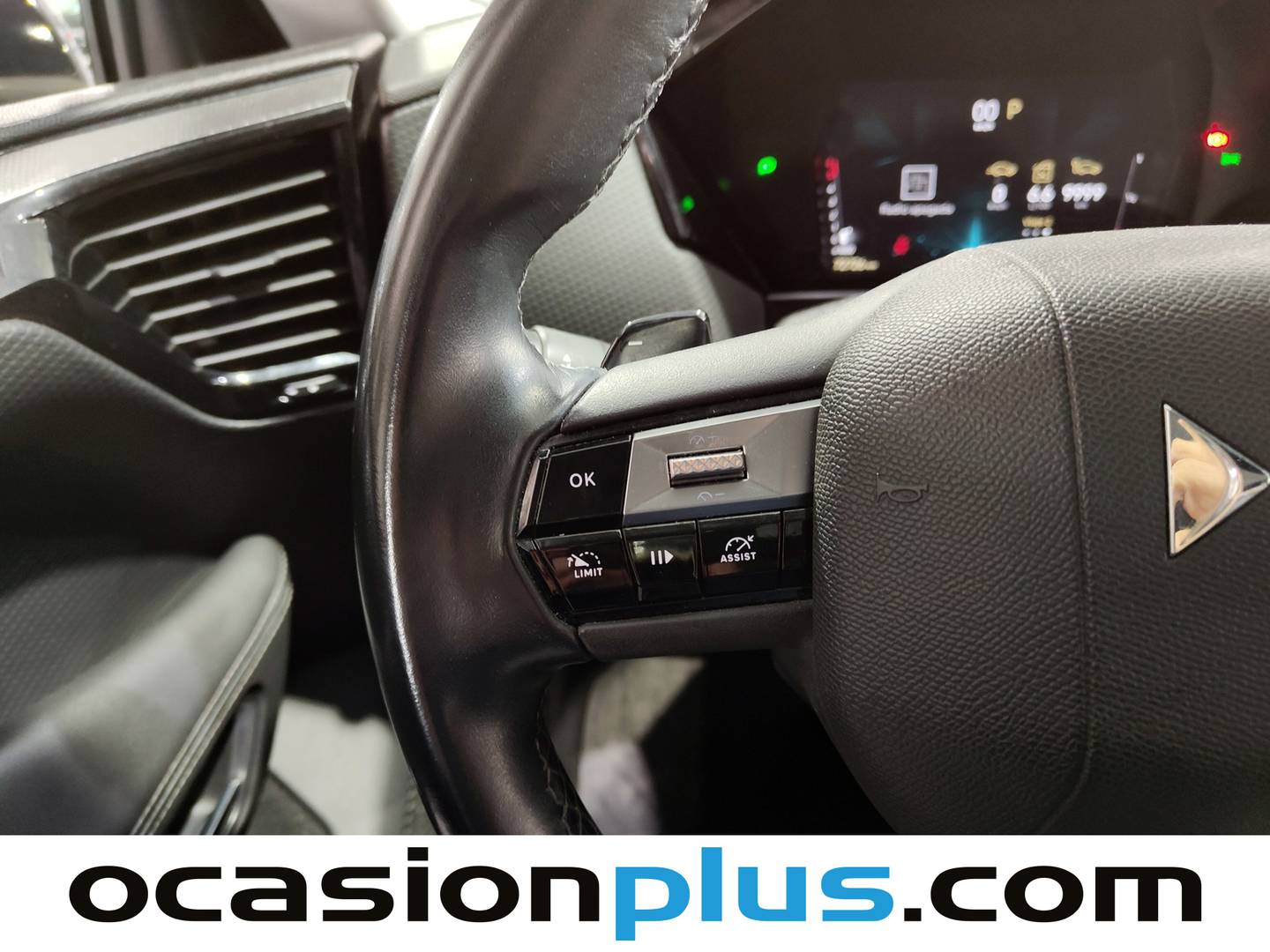 Foto DS DS 4 DS DS4 BlueHDi 130 Trocadero Auto  (130 CV)