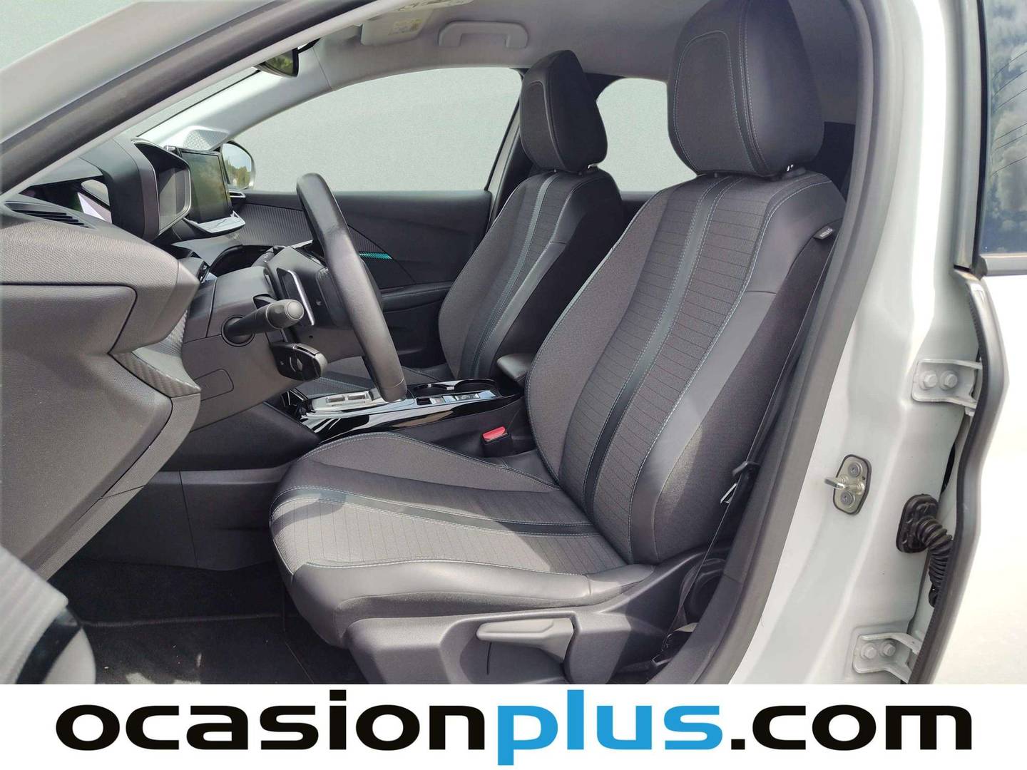 Foto asientos delanteros Peugeot 208 Peugeot 208 PureTech 130 Allure Pack EAT8 (130 CV)