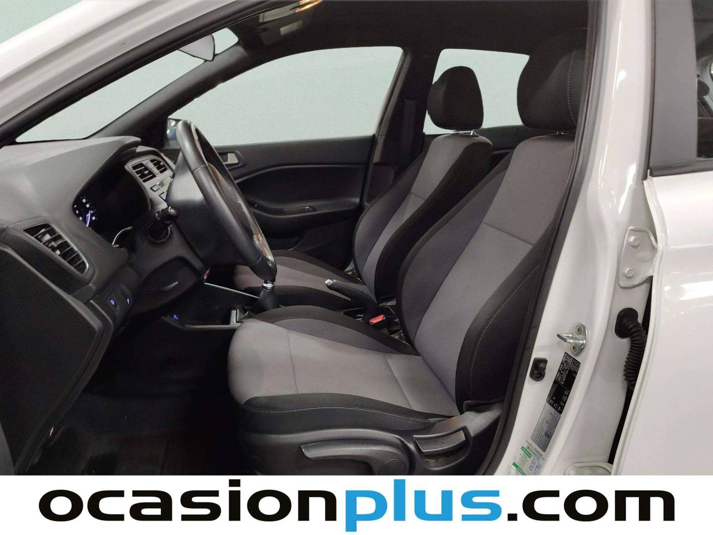 Foto asientos delanteros Hyundai i20 Hyundai i20 1.2 MPI Fresh (84 CV)