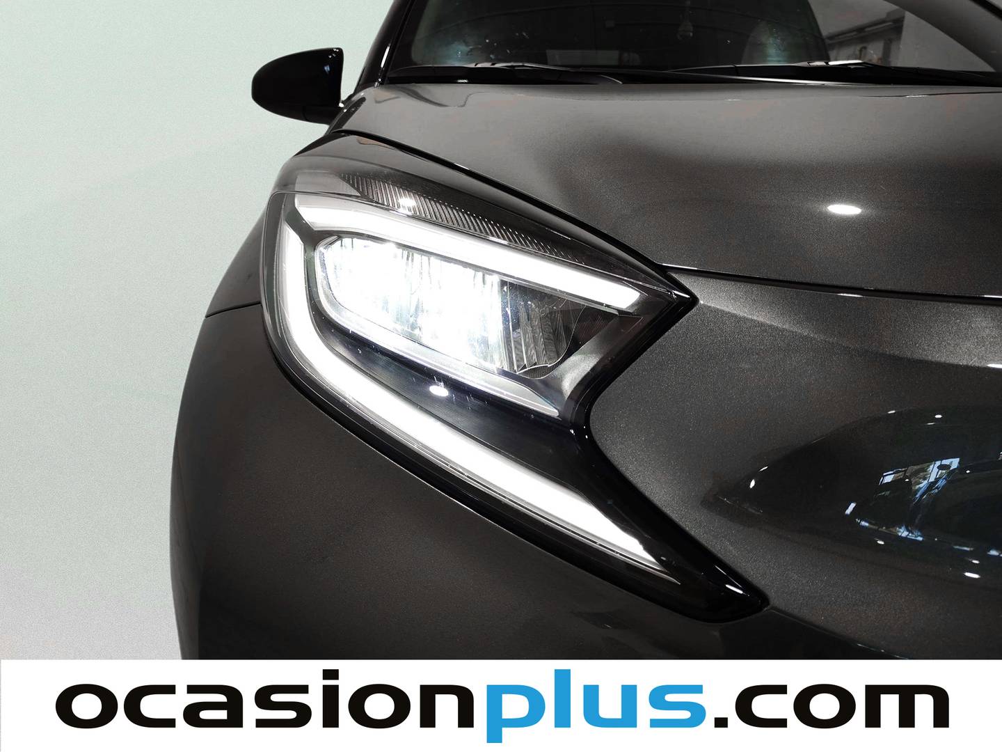 Acabados Toyota Aygo X Cross Toyota Aygo X Cross 1.0 VVT-I Like (72 CV)
