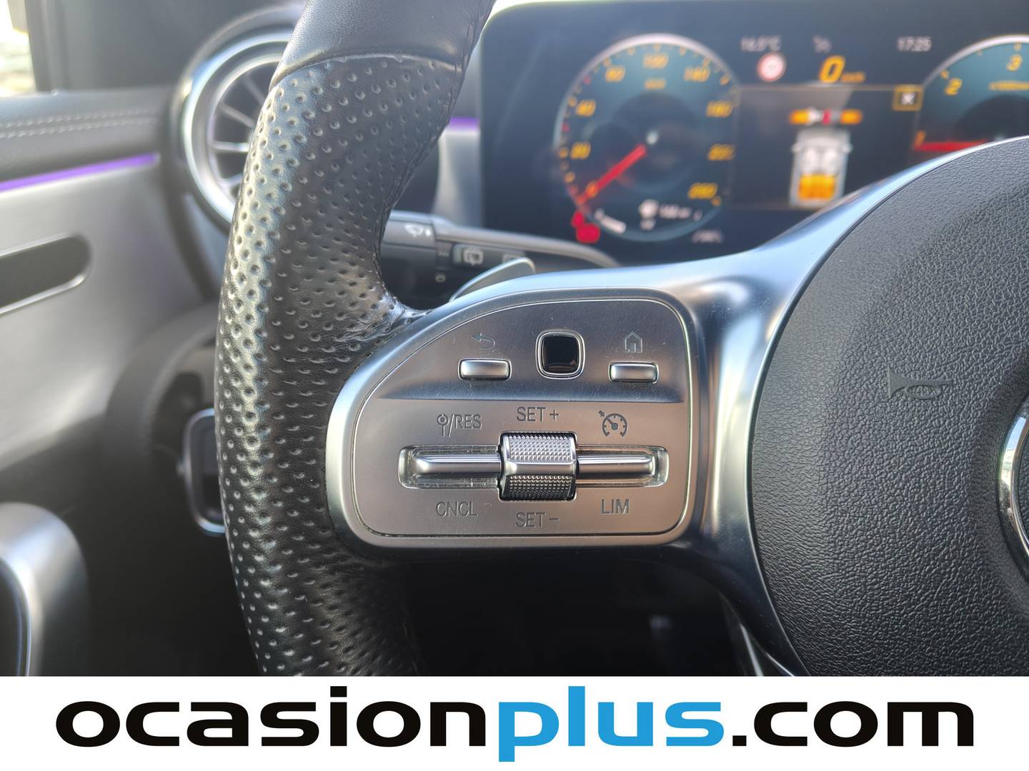 Mercedes Clase A Mercedes-Benz Clase A 180 d (116 CV) Pack AMG al mejor precio