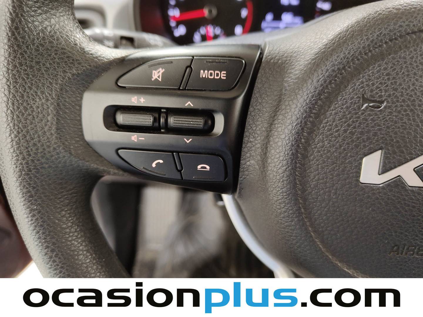 Extras y acabados del KIA Rio KIA Rio 1.2 DPi Concept (84 CV)