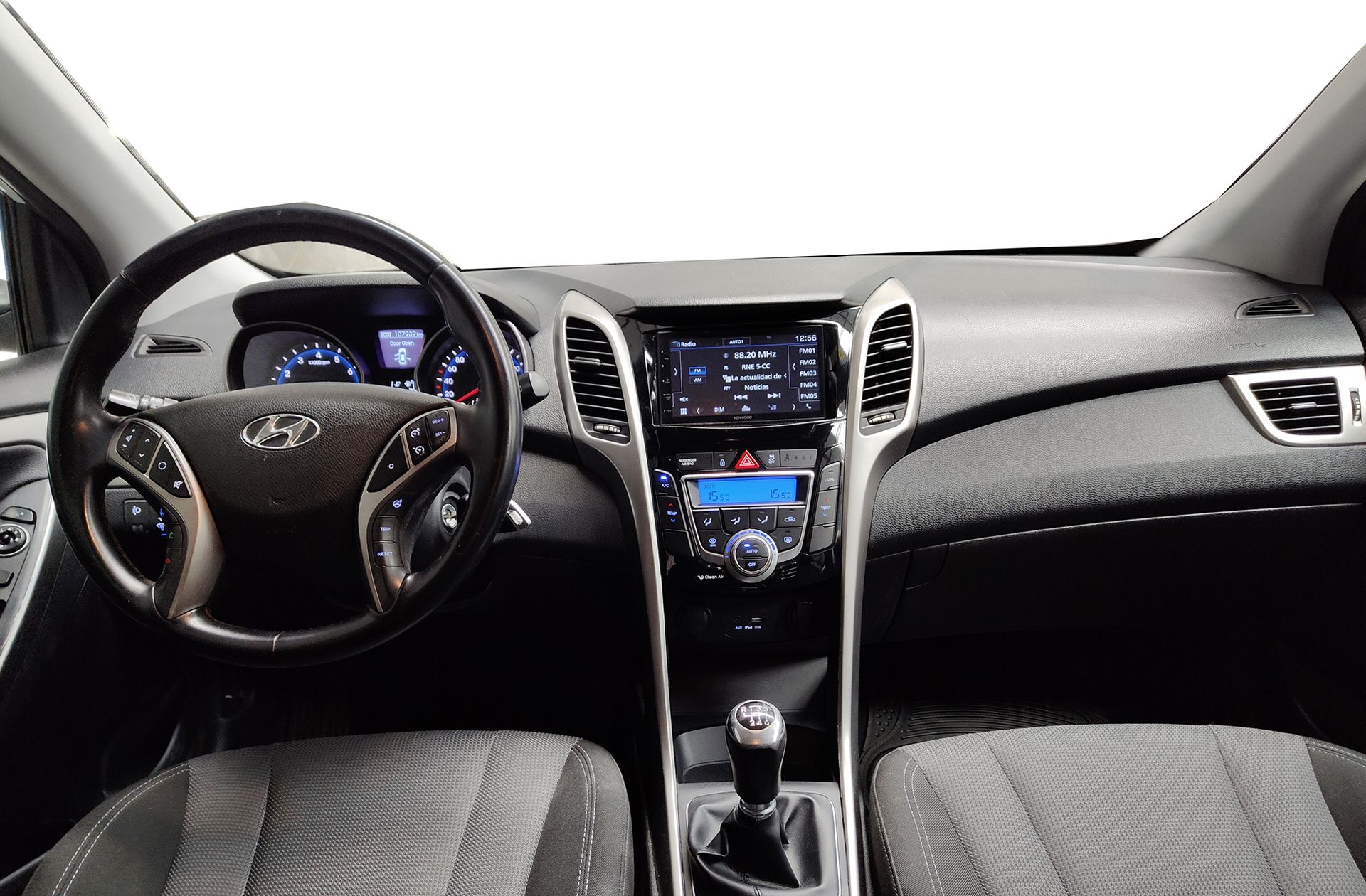 Hyundai i30 1.6 GDi BlueDrive Tecno - foto 6