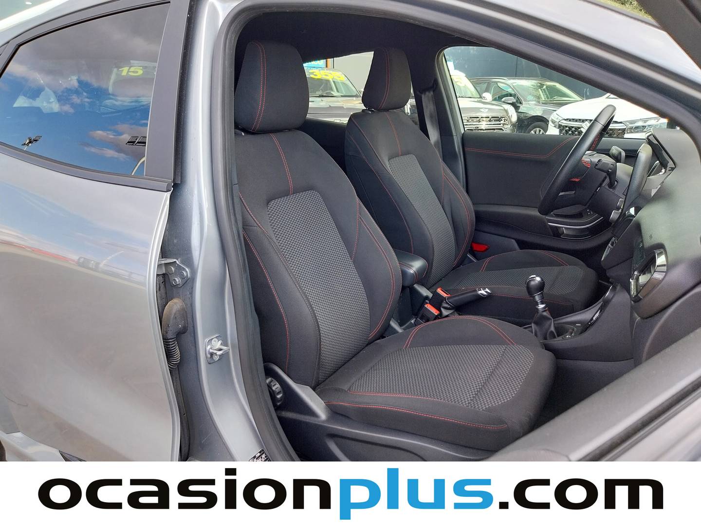 Foto Ford Puma Ford Puma 1.0 EcoBoost MHEV ST-Line  (125 CV)