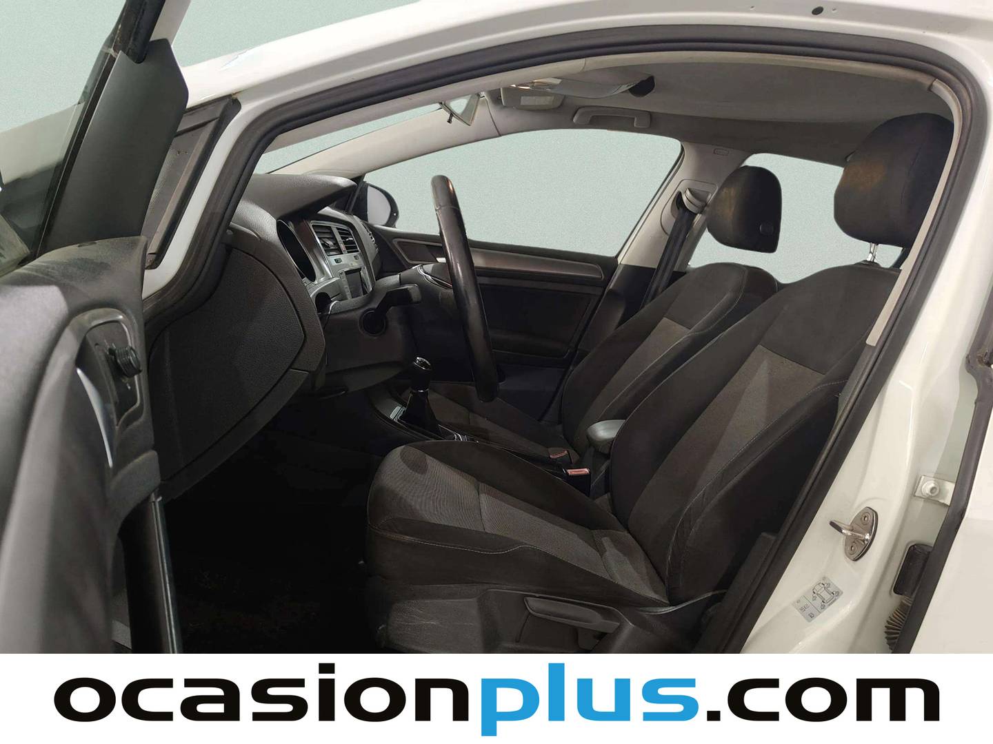 Foto asientos delanteros Volkswagen Golf Volkswagen Golf Edition 1.2 TSI BMT (105 CV)