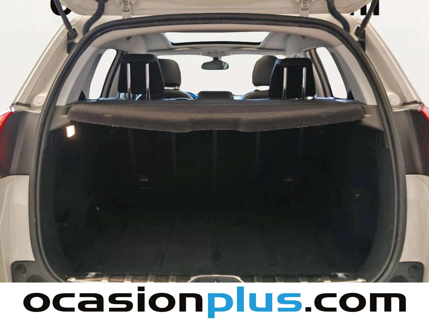 Fotos maletero Peugeot 2008 Peugeot 2008 e-HDI 115 Allure (115 CV)