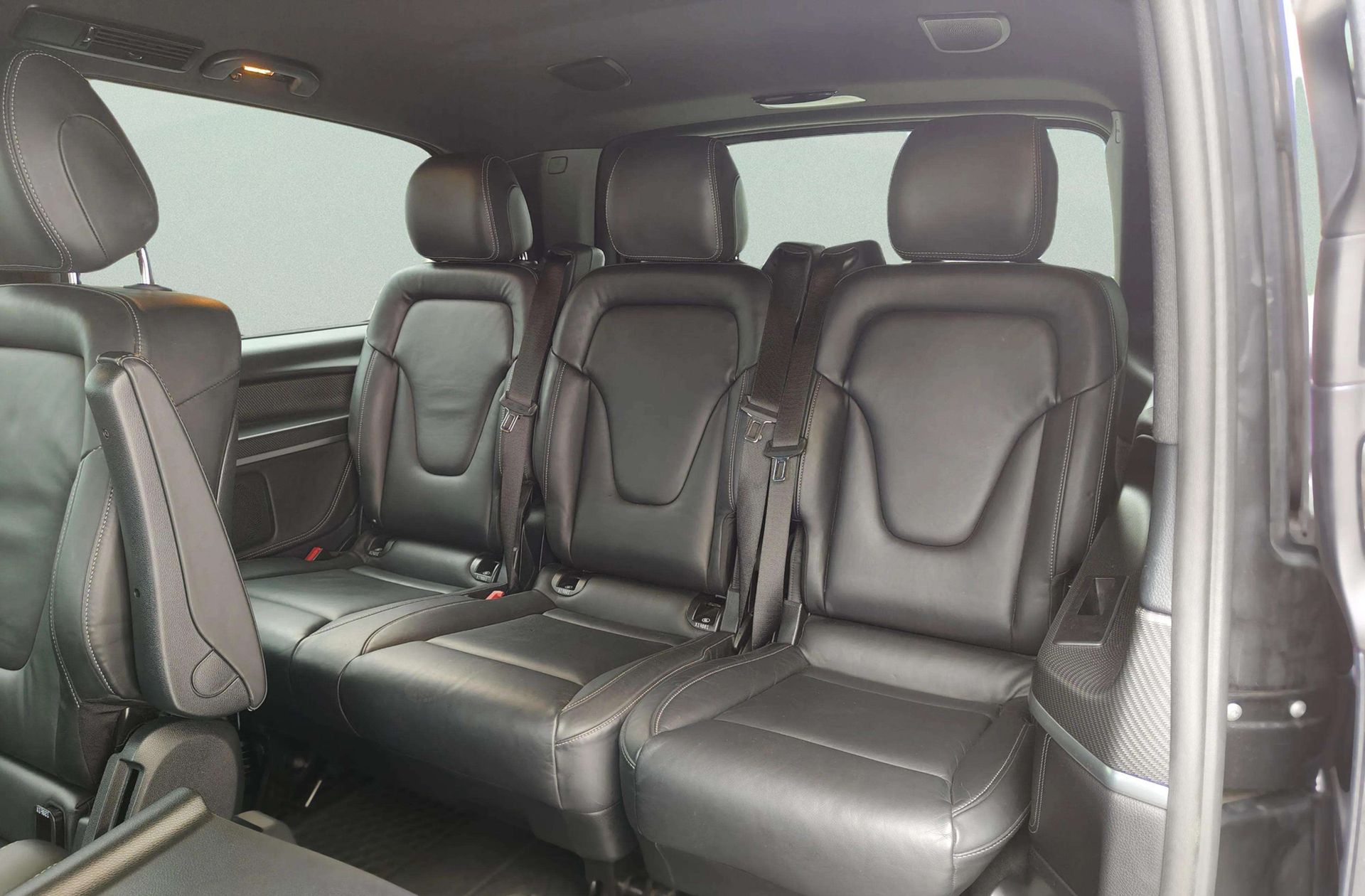 Mercedes-Benz Clase V V 300d Largo Avantgarde 7 plazas - foto 16