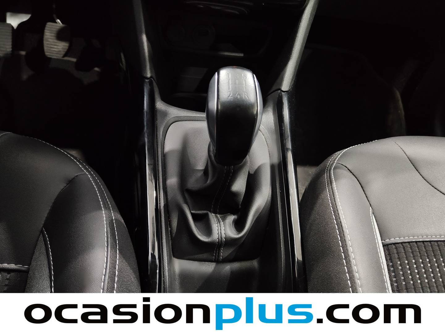 Foto Peugeot 2008 Peugeot 2008 BlueHDi 100 S&S Allure (100 CV)