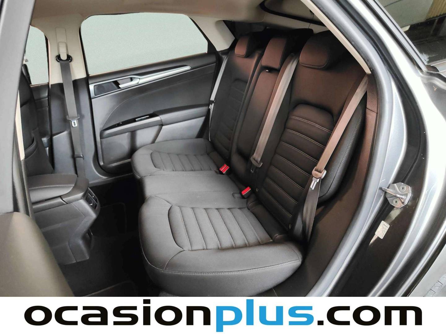 Foto asientos traseros Ford Mondeo Ford Mondeo 1.5 TDCI Trend (120 CV)