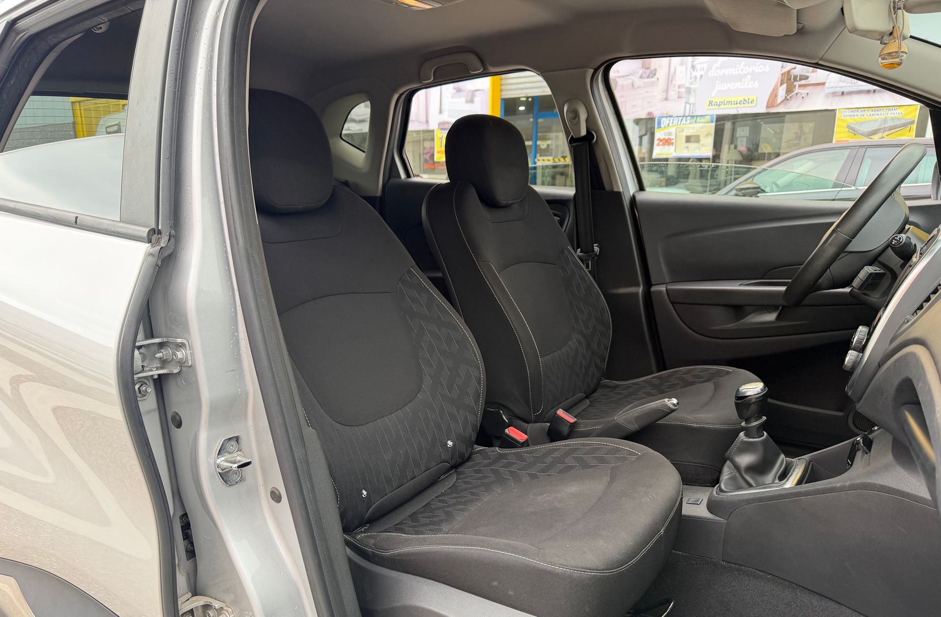 Renault Captur Limited Energy TCe - foto 16