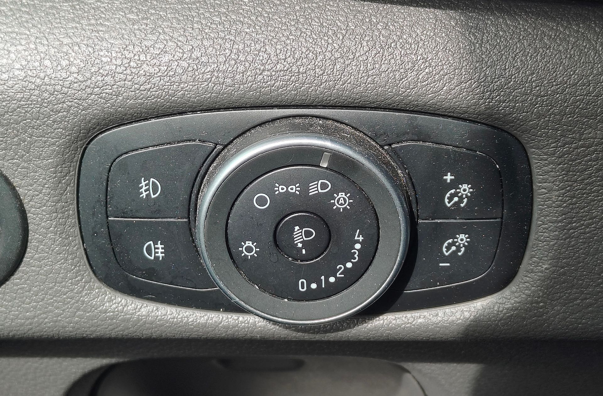 Ford Transit 350 L3H2 Trend - foto 18