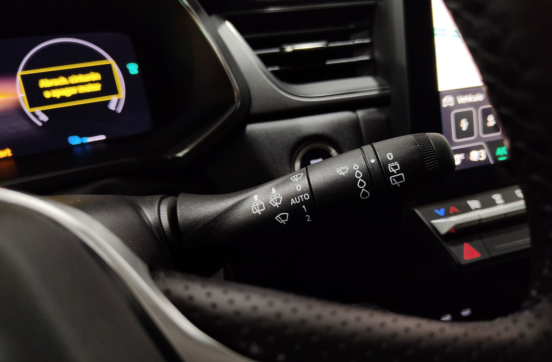 Renault Captur Techno E-Tech full hybrid - foto 31