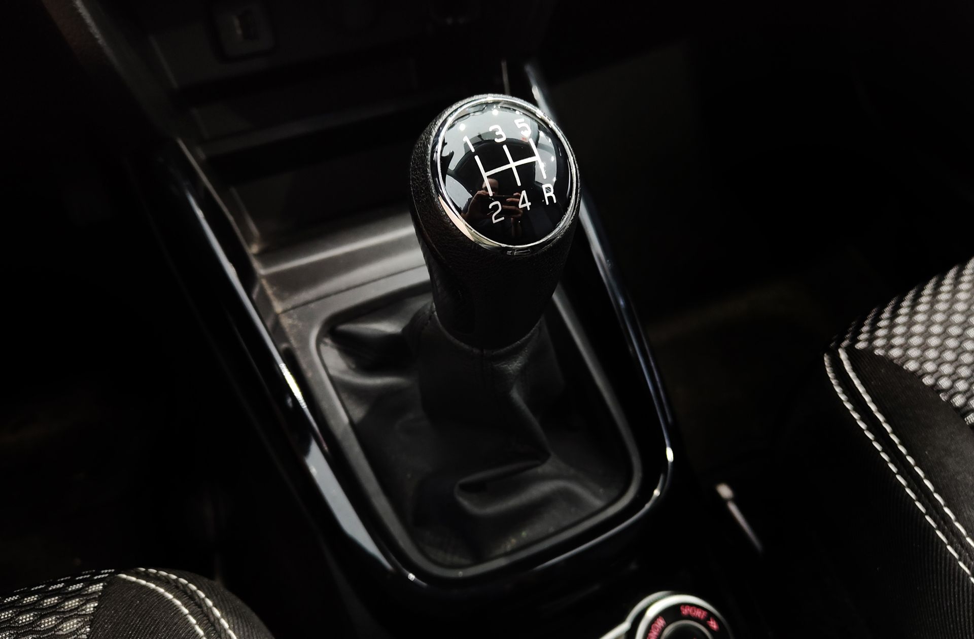 Suzuki Vitara 1.6 GLE 4WD - foto 5
