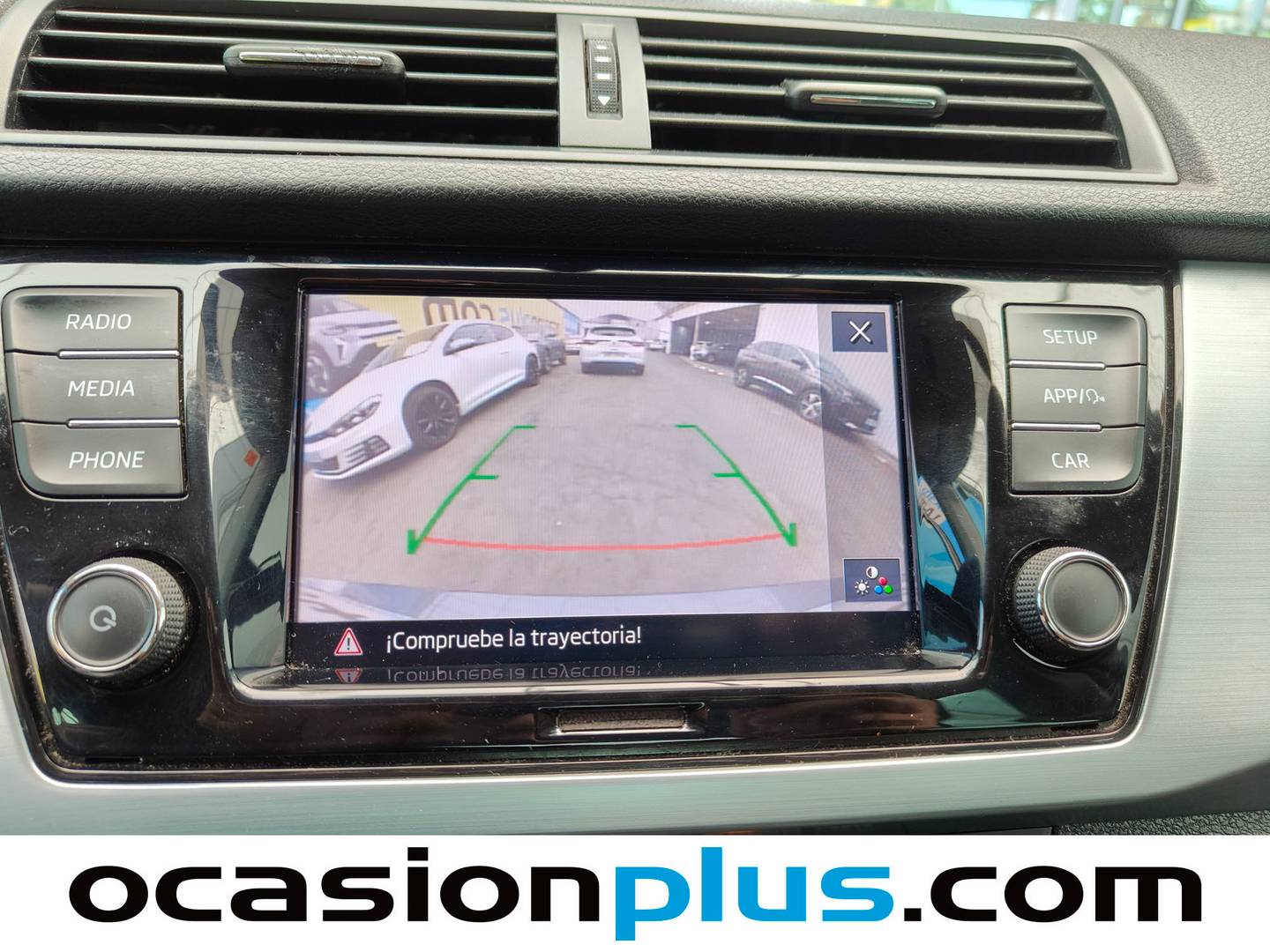 Equipamiento del Skoda Fabia Skoda Fabia 1.0 TSI Ambition Plus (95 CV)