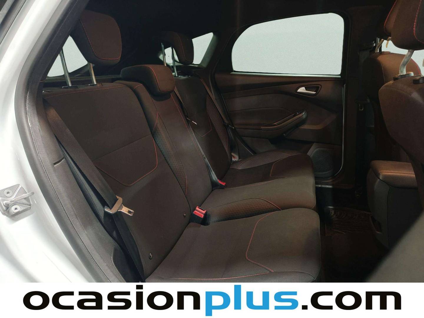 Ford Focus Ford Focus 1.5 Ecoboost ST-Line Black&Red (182 CV) manual
