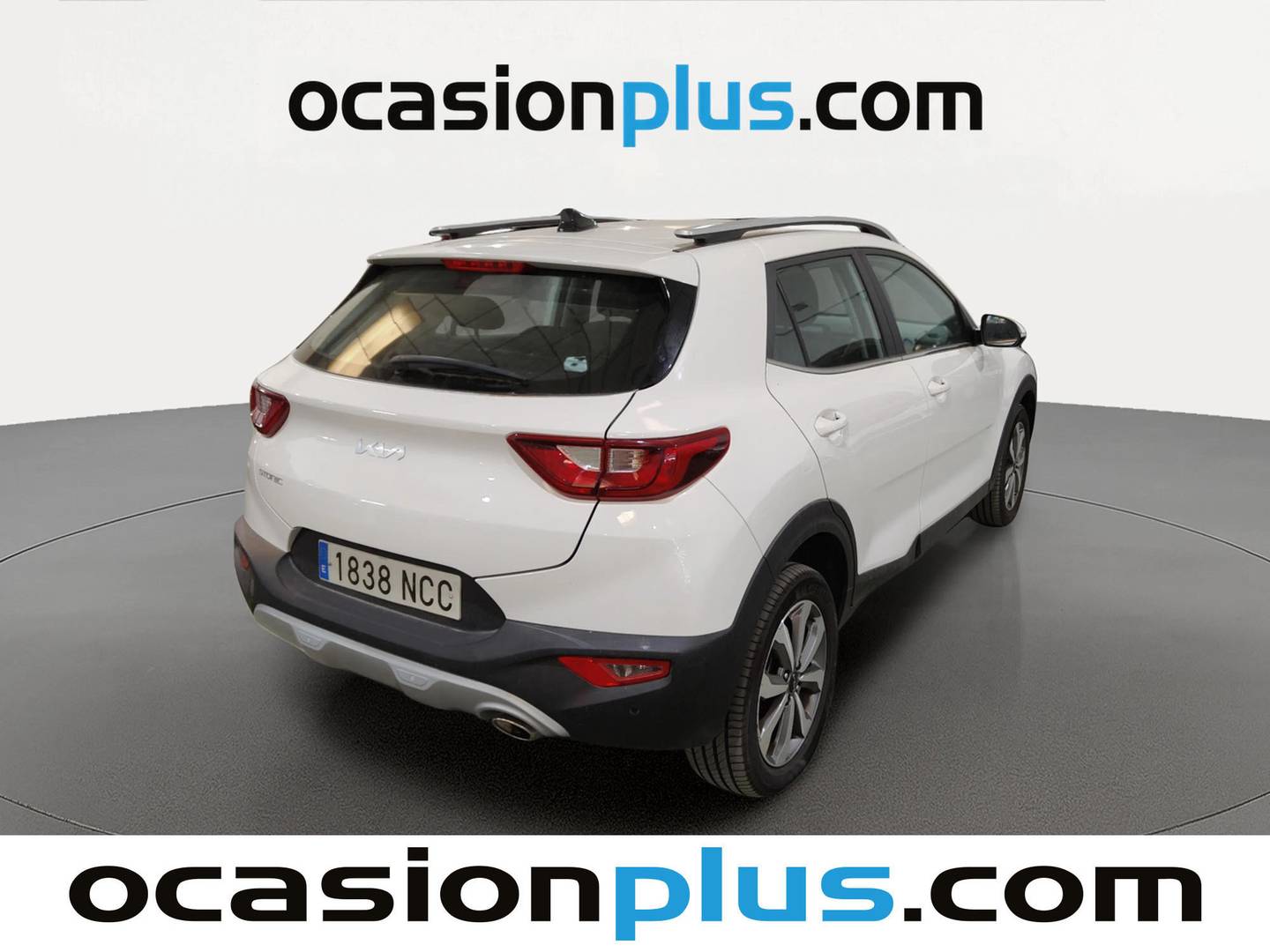 Foto trasera KIA Stonic KIA Stonic 1.0 T-GDi MHEV Drive (100 CV) derecha