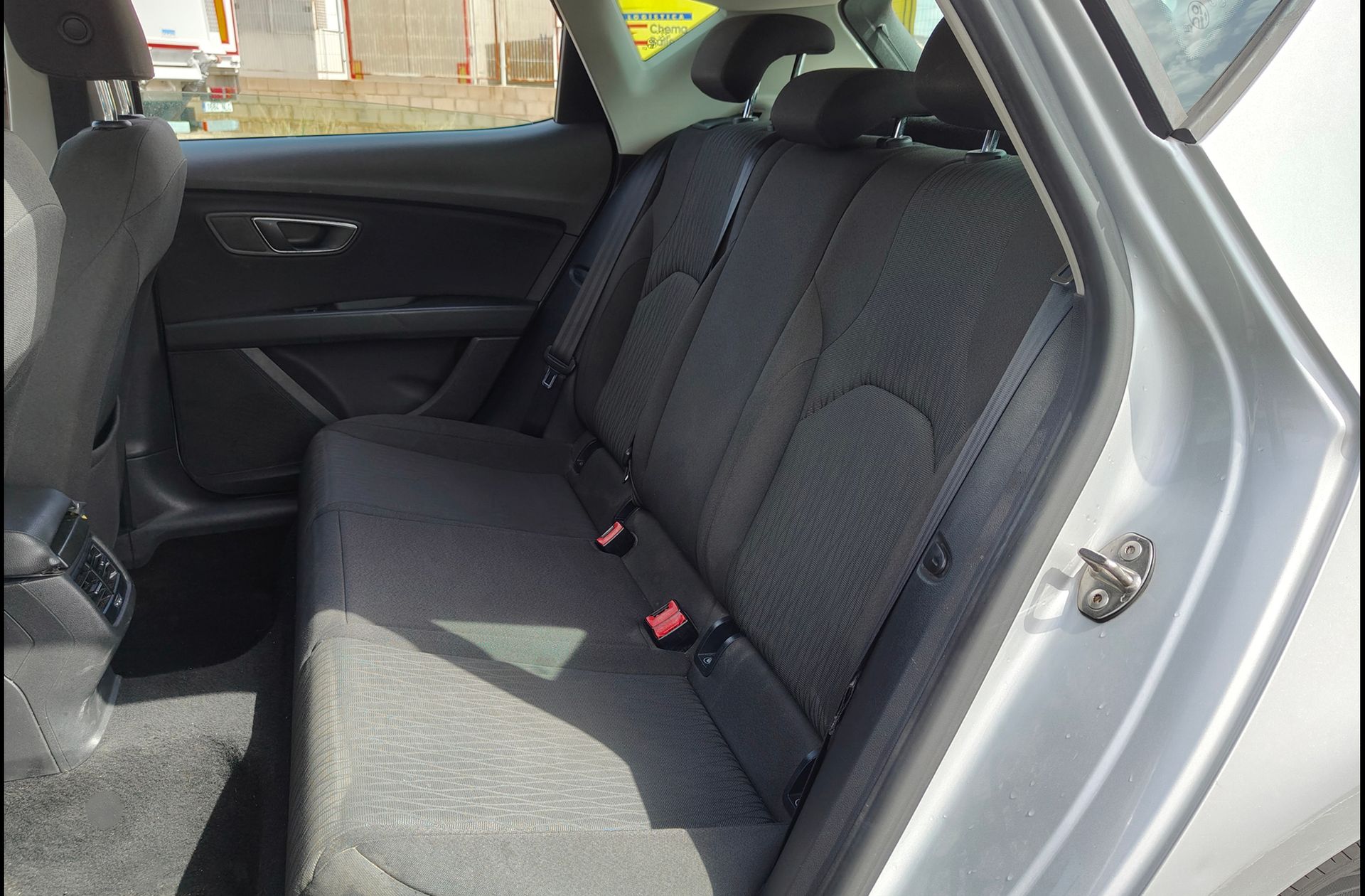 SEAT León 1.6 TDI Style - foto 8