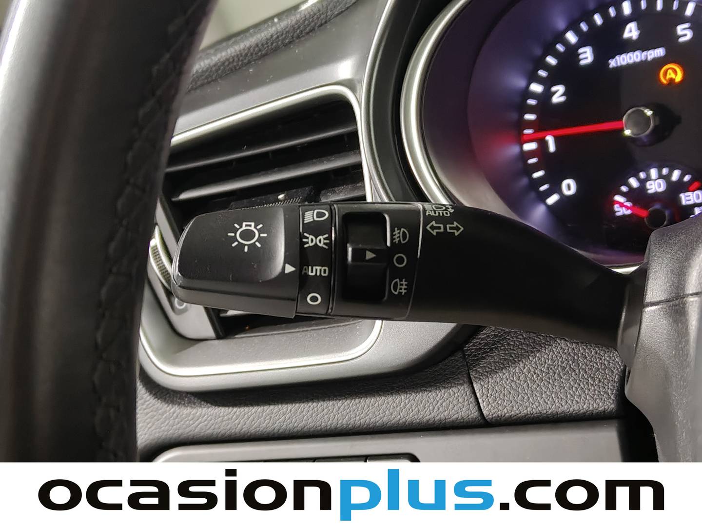 Foto KIA XCeed Kia XCeed 1.0 T-GDi Drive (120 CV)