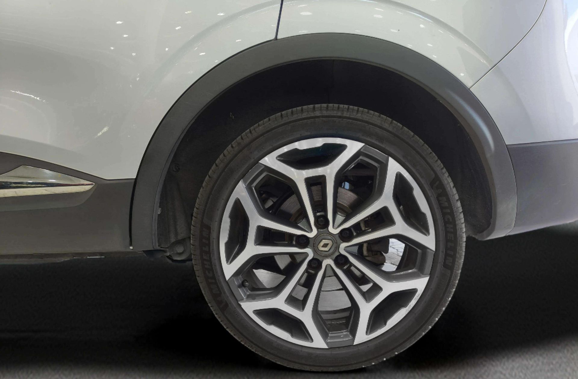 Renault Kadjar Techno TCe GPF EDC - foto 30
