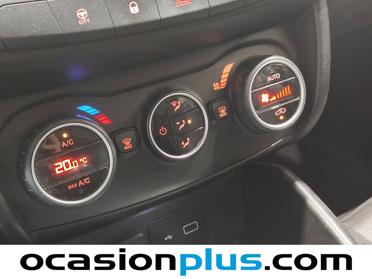 Acabados Fiat Tipo Fiat Tipo 1.3 Multijet Easy (95 CV)