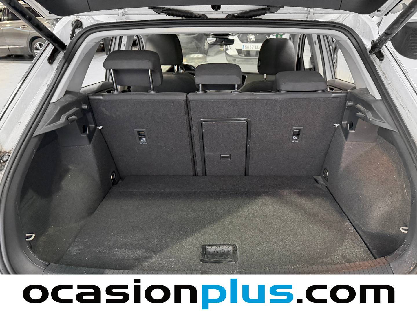 Foto Volkswagen T-Roc Volkswagen T-Roc Advance 2.0 TDI (150 CV)