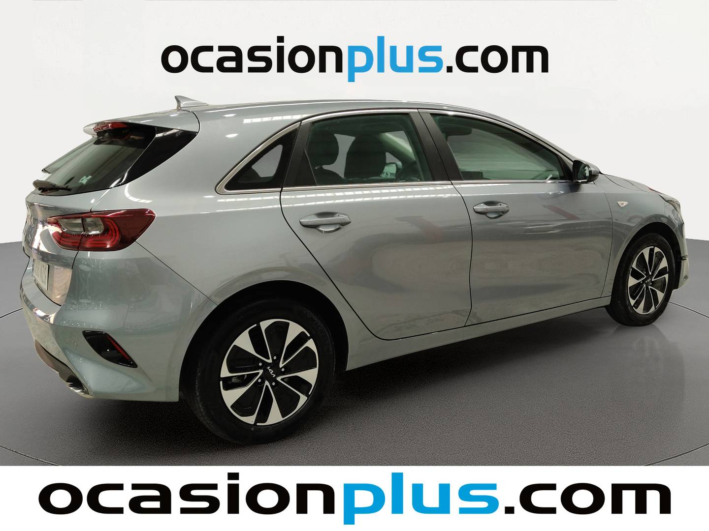 Foto trasera KIA Ceed KIA Ceed 1.0 T-GDI Drive (100 CV) derecha