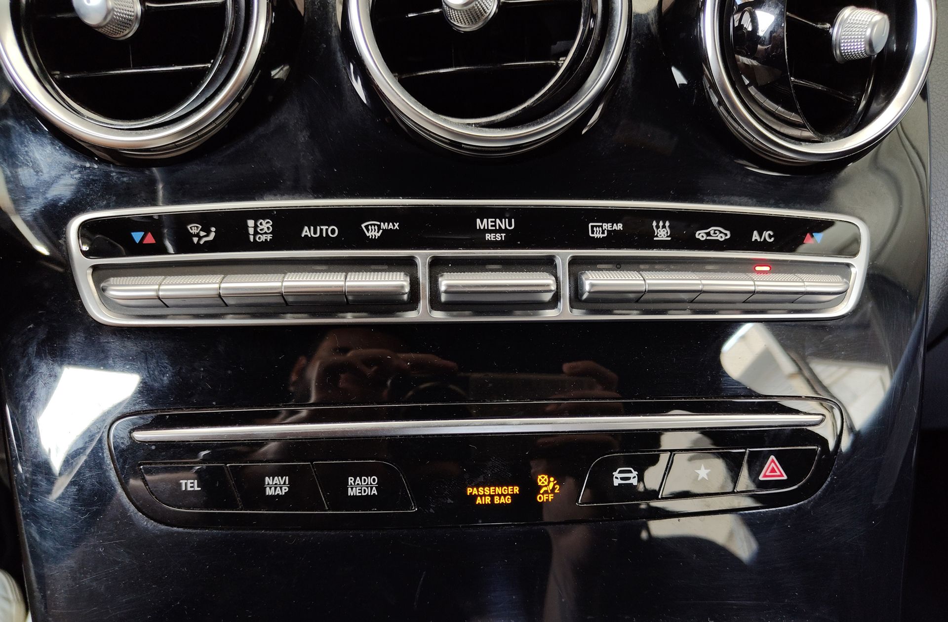 Mercedes-Benz GLC 300 e 4Matic Pack AMG - foto 35
