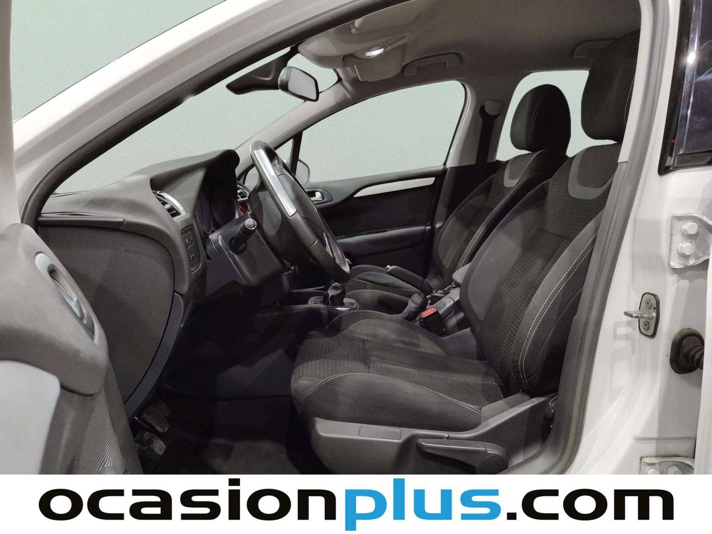 Foto asientos traseros Citroën C4 Citroën C4 1.6 e-HDI Collection (114 CV)
