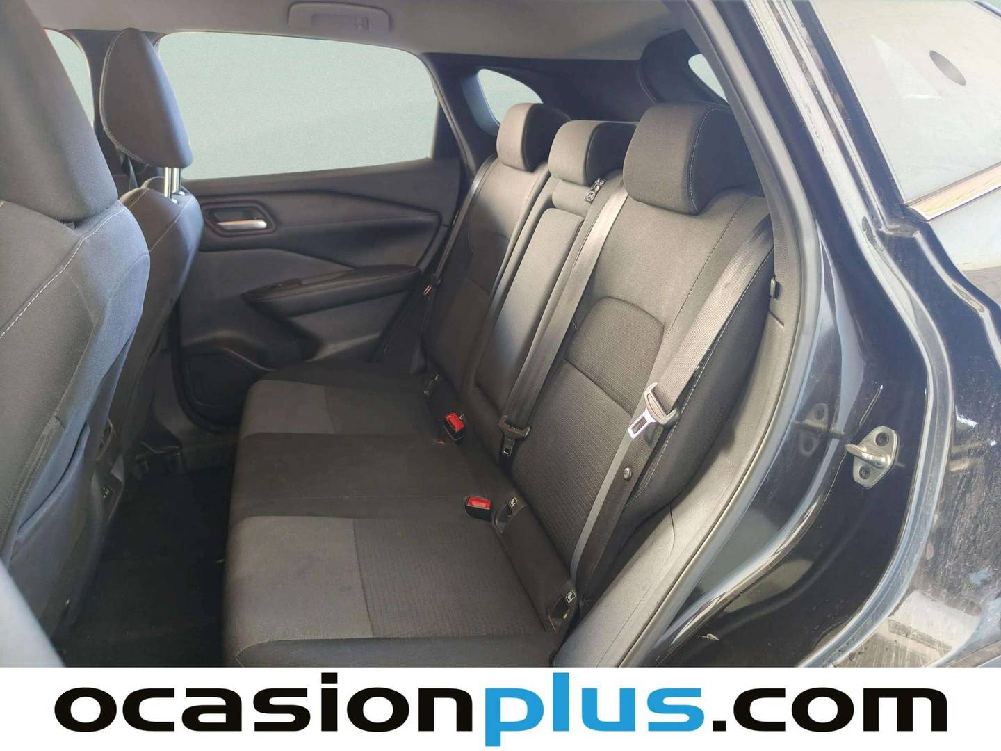 Foto asientos traseros Nissan QASHQAI Nissan Qashqai DIG-T 140 N-Connecta (140 CV)
