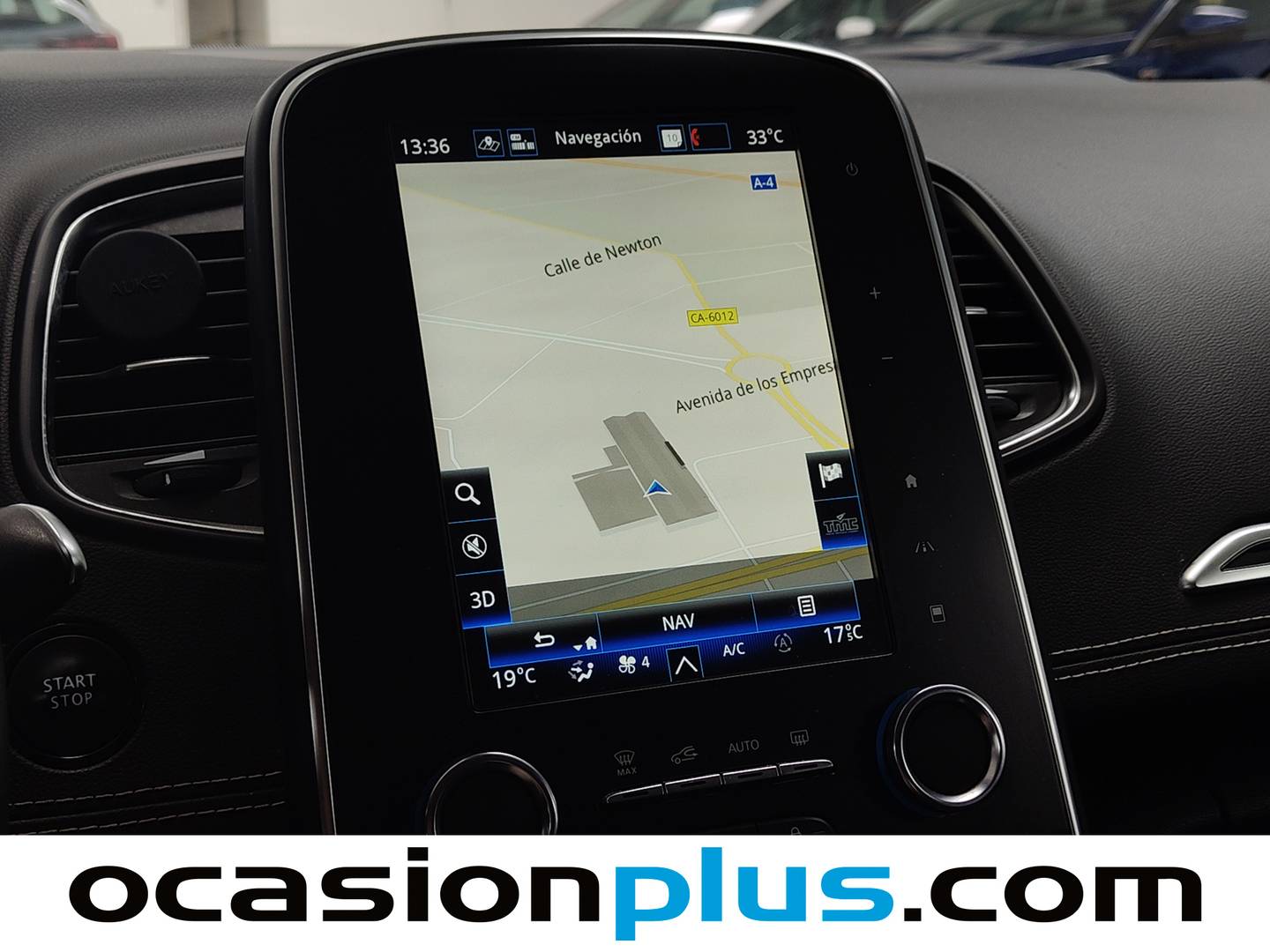 Extras y acabados del Renault Scénic Renault Scenic Zen Blue dCi (120 CV)