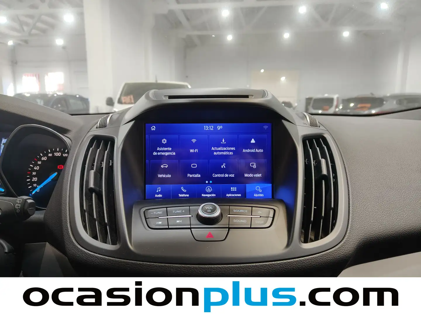 Foto Ford Kuga Ford Kuga 1.5 EcoBoost Trend+ 4x2 (120 CV)