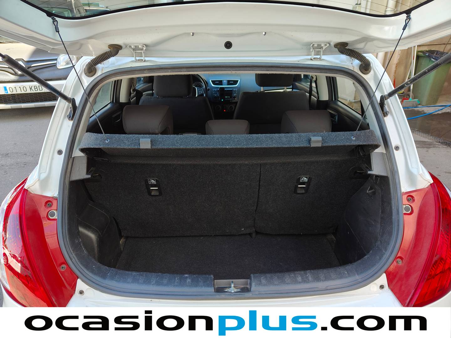 Fotos maletero Suzuki Swift SUZUKI Swift 1.2 GLX SR 5p