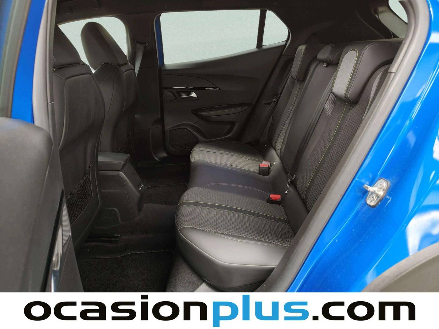 Foto asientos traseros Peugeot 2008 Peugeot 2008 BlueHDi 130 S&S GT EAT8 (130 CV)
