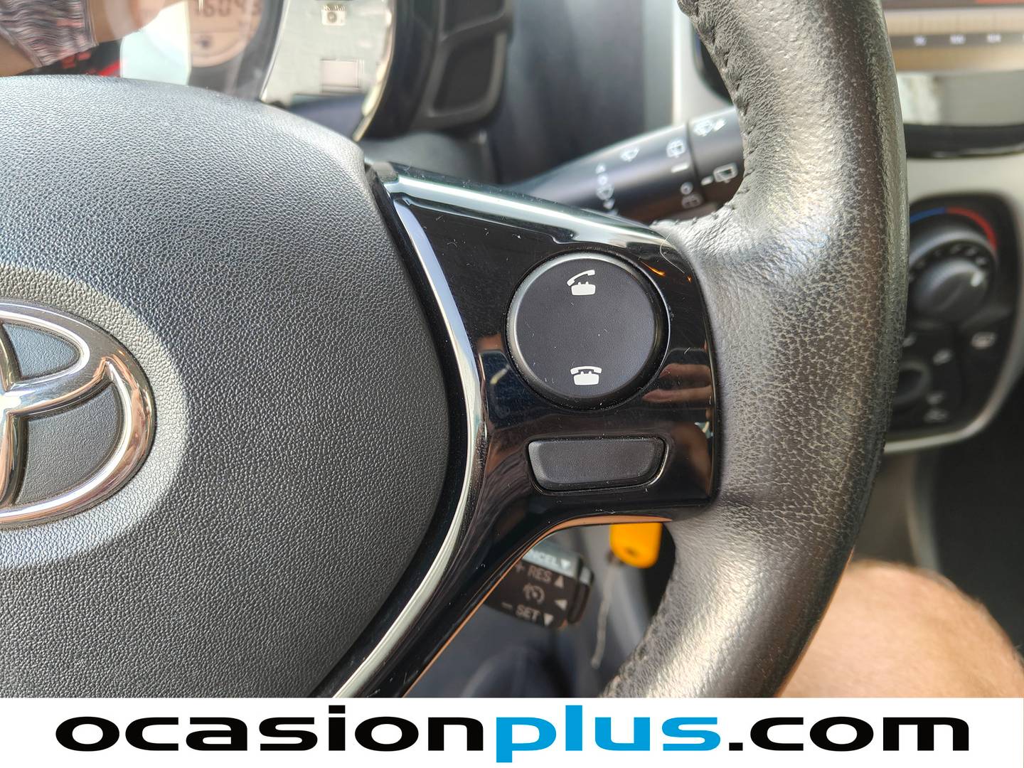 Toyota Aygo Toyota Aygo 1.0 70 x-play (69 CV) seminuevo