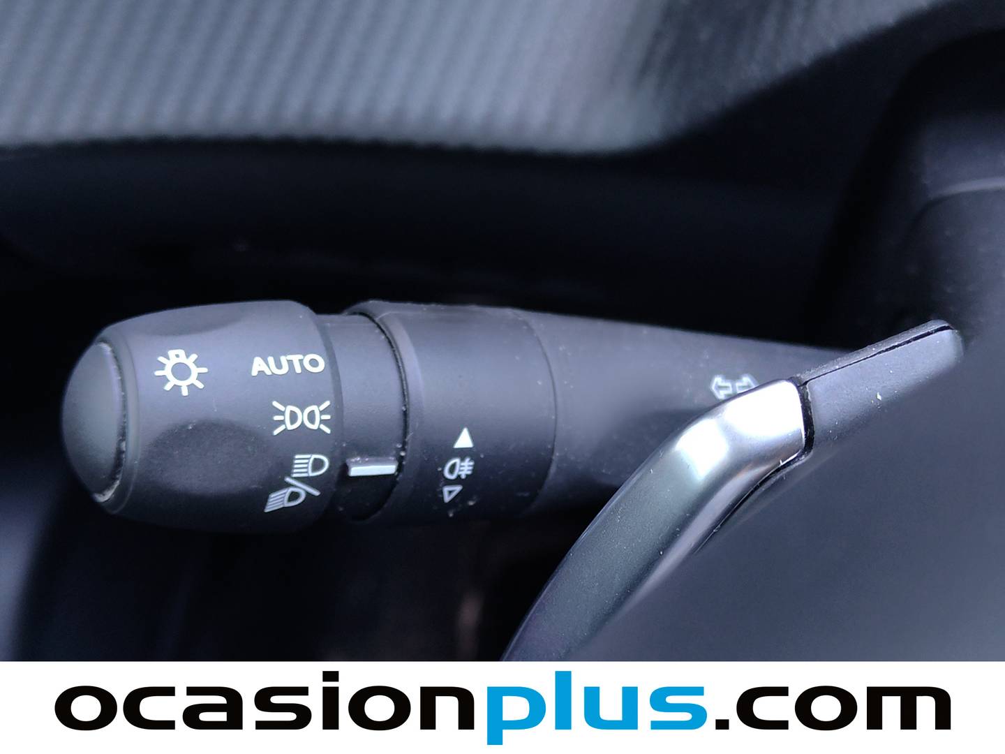 Peugeot 2008 Peugeot 2008 GT Hybrid eDCS6 (145 CV) de segunda mano