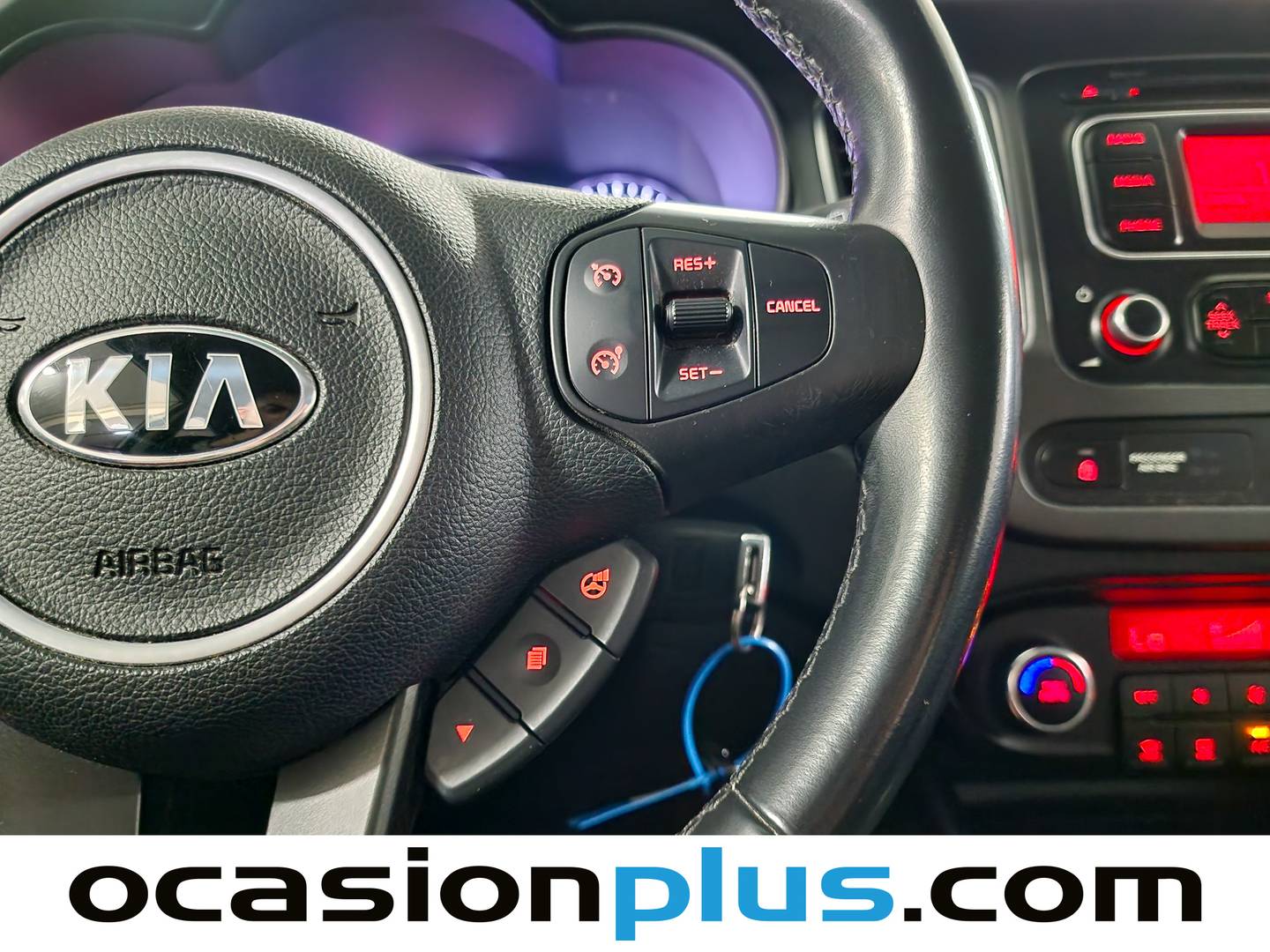 Acabados KIA Carens KIA Carens 1.7 CRDi VGT Concept Eco-Dynamics (115 CV) 7 Plazas