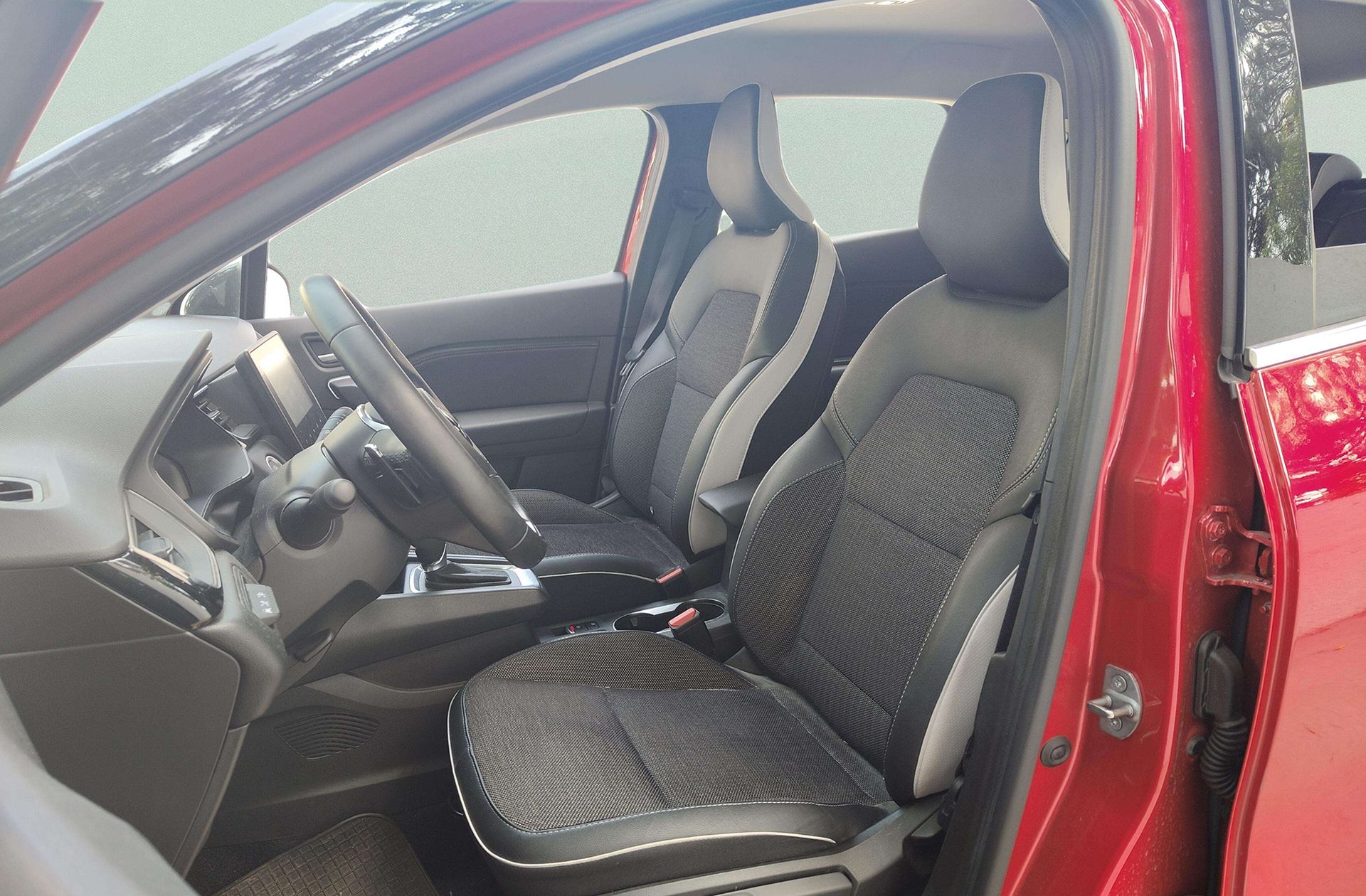 Mitsubishi ASX 130T MHEV Kaiteki DCT - foto 9