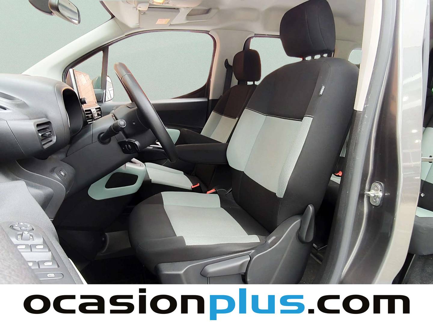 Foto asientos delanteros Citroën Berlingo Citroen Berlingo Combi BlueHDi 100 S&S Talla M Feel Pack (102 CV)