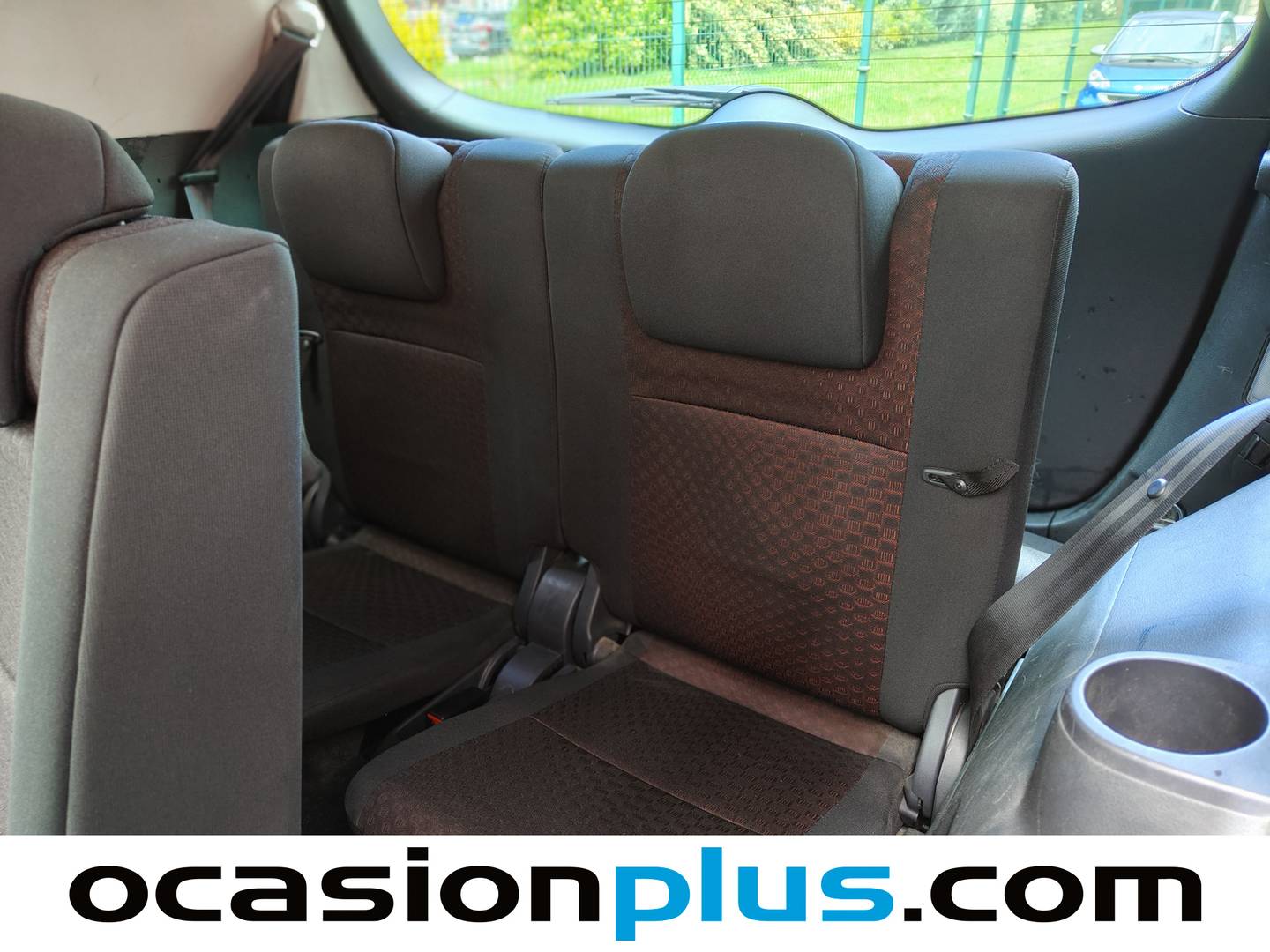 Foto asientos delanteros Toyota Verso Toyota Verso 1.6 VVT-I Active 7 plazas (132 CV)
