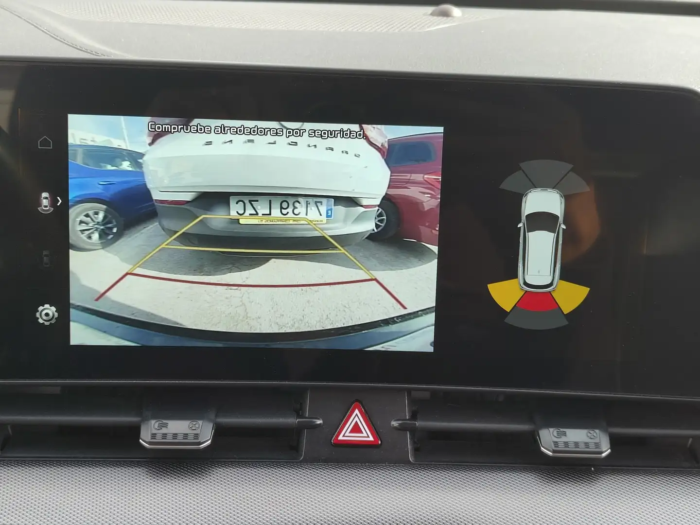 Foto KIA Sportage Kia Sportage 1.6 T-GDi MHEV Tech 4x2 (150 CV)