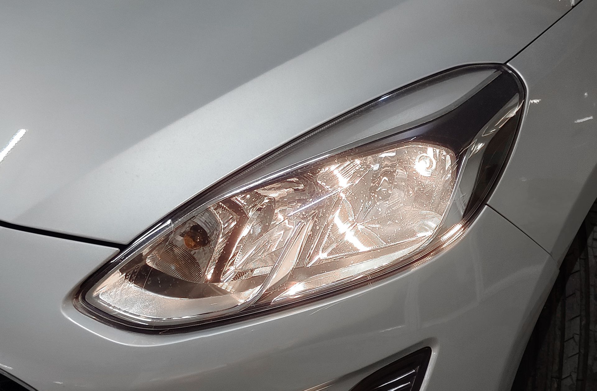 Ford Fiesta 1.0 EcoBoost Trend+ - foto 13