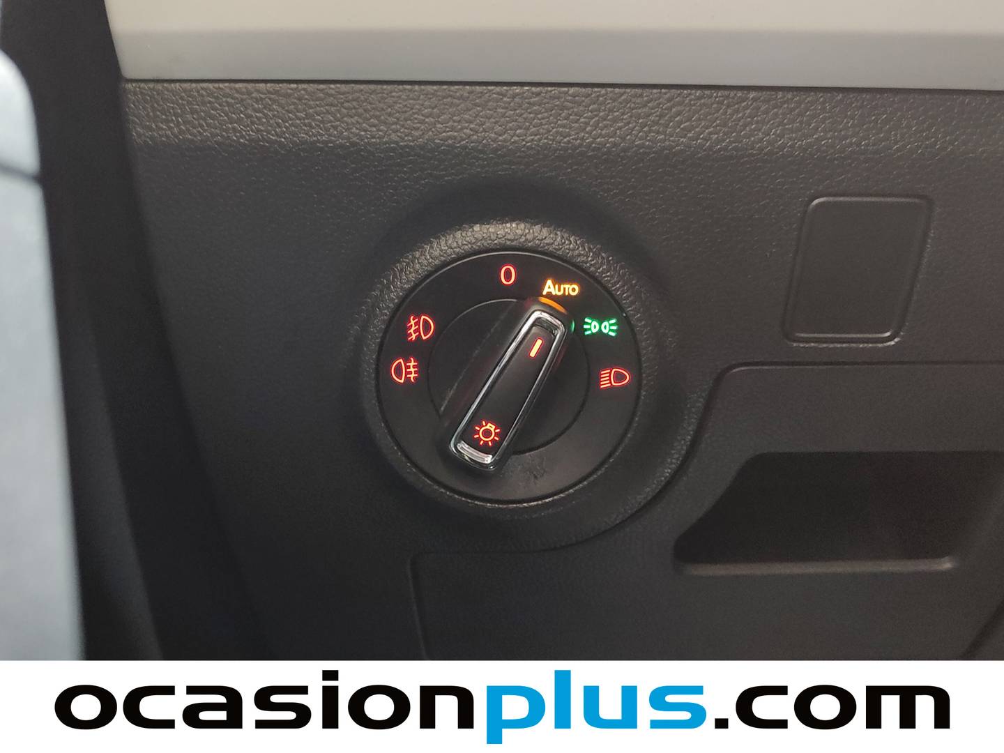 Foto Seat Arona SEAT Arona 1.0 TSI Ecomotive Xcellence Edition (115 CV)