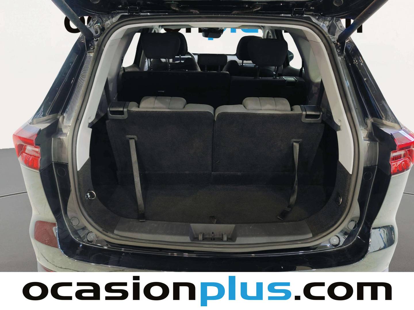 Foto EBRO S800 EBRO S800 1.6 TGDI Luxury DCT (147 CV) 7 PLAZAS siete plazas