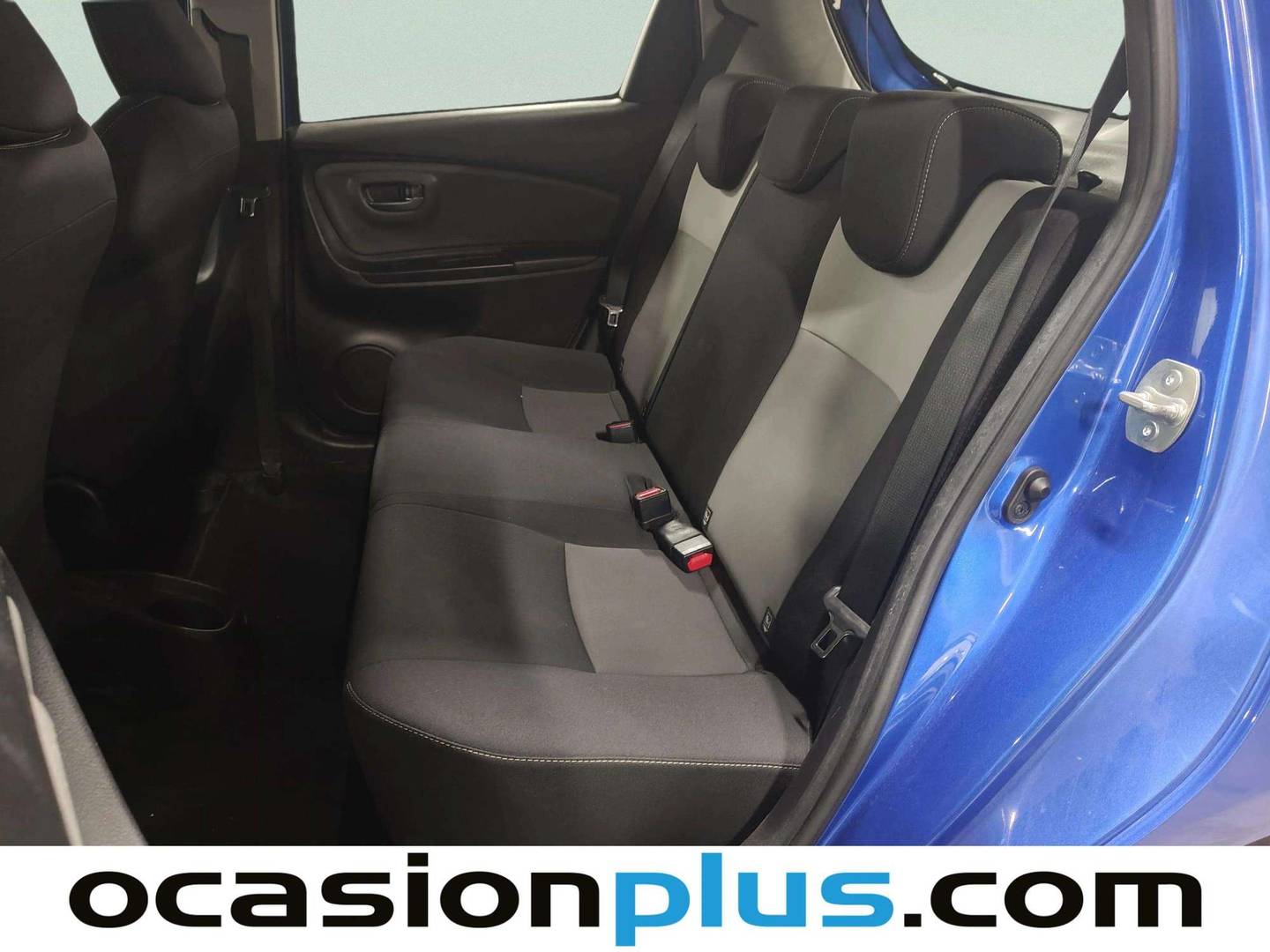 Foto asientos traseros Toyota Yaris Toyota Yaris 70 Active (69 CV)