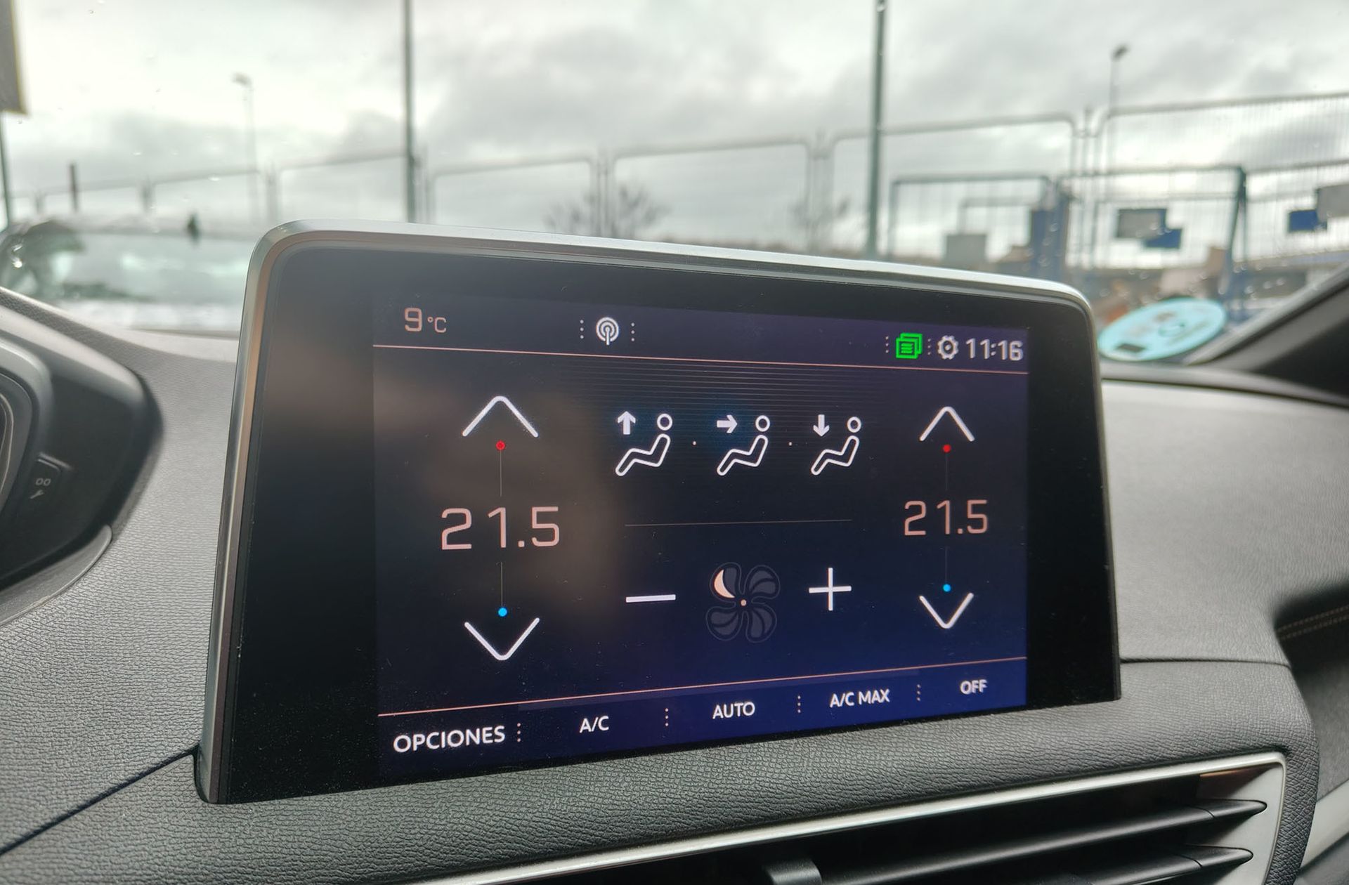 Peugeot 3008 BlueHDi 150 GT Line - foto 35