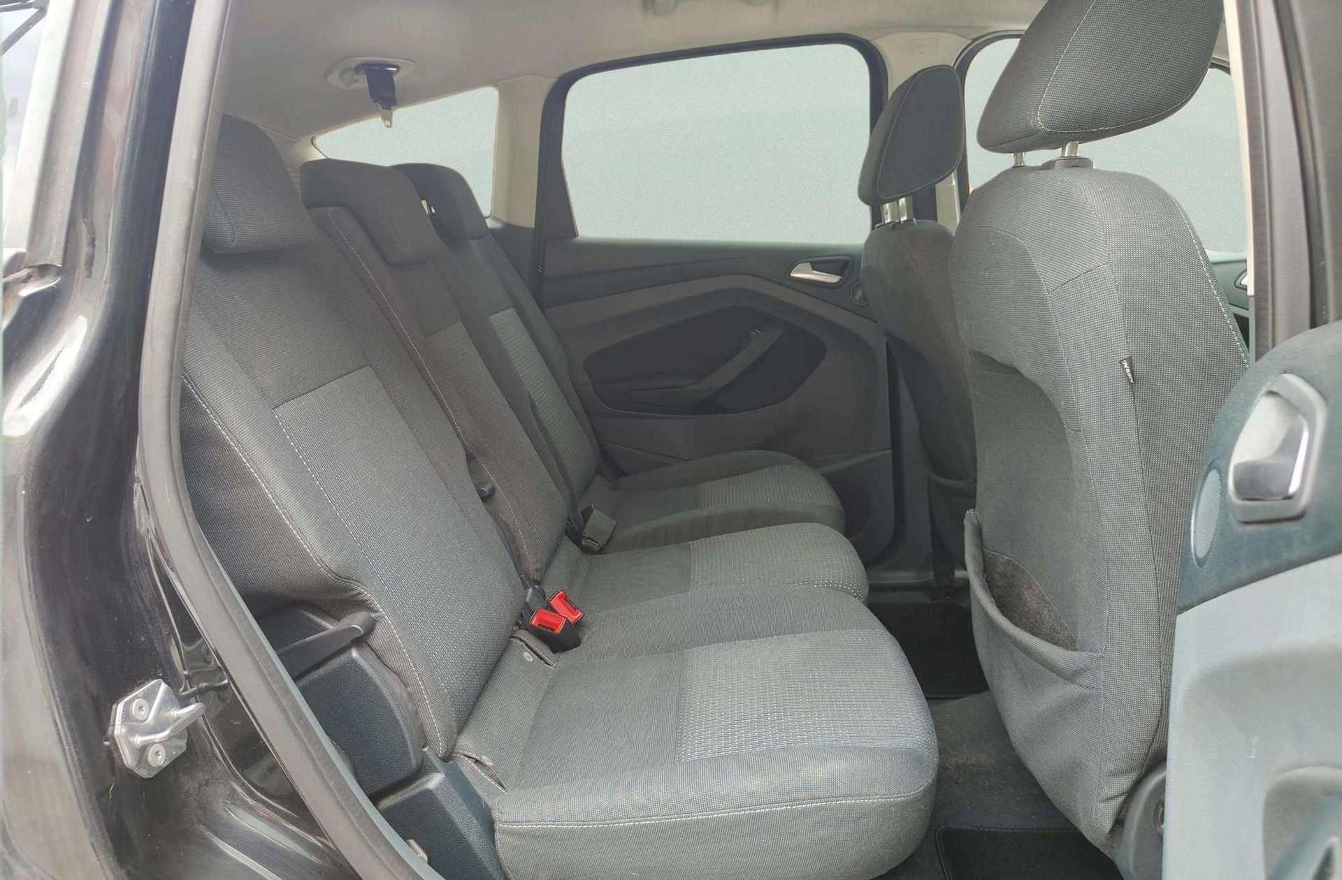 Ford C-Max 1.6 TDCi Trend - foto 13