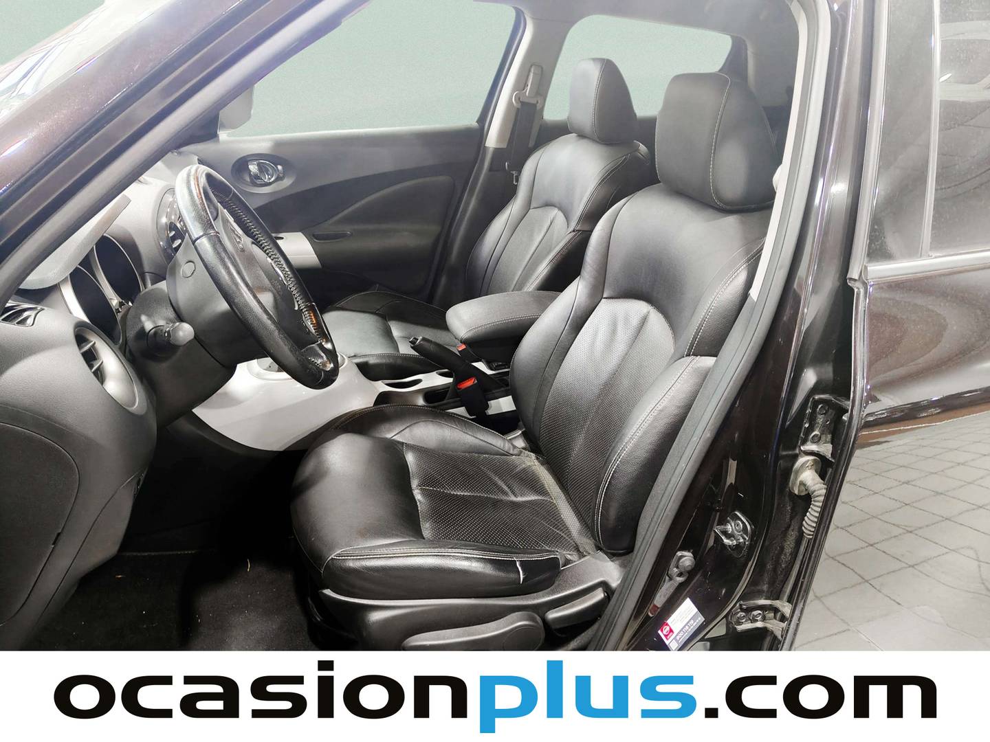 Foto Nissan JUKE Nissan Juke 1.6 DIG-T Tekna Premium 4x4 CVT (190 CV)