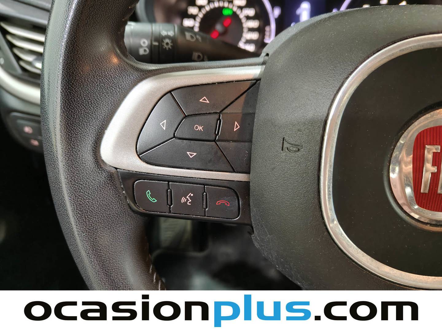 Equipamiento del Fiat Tipo Fiat Tipo 1.6 Multijet II Easy (120 CV)